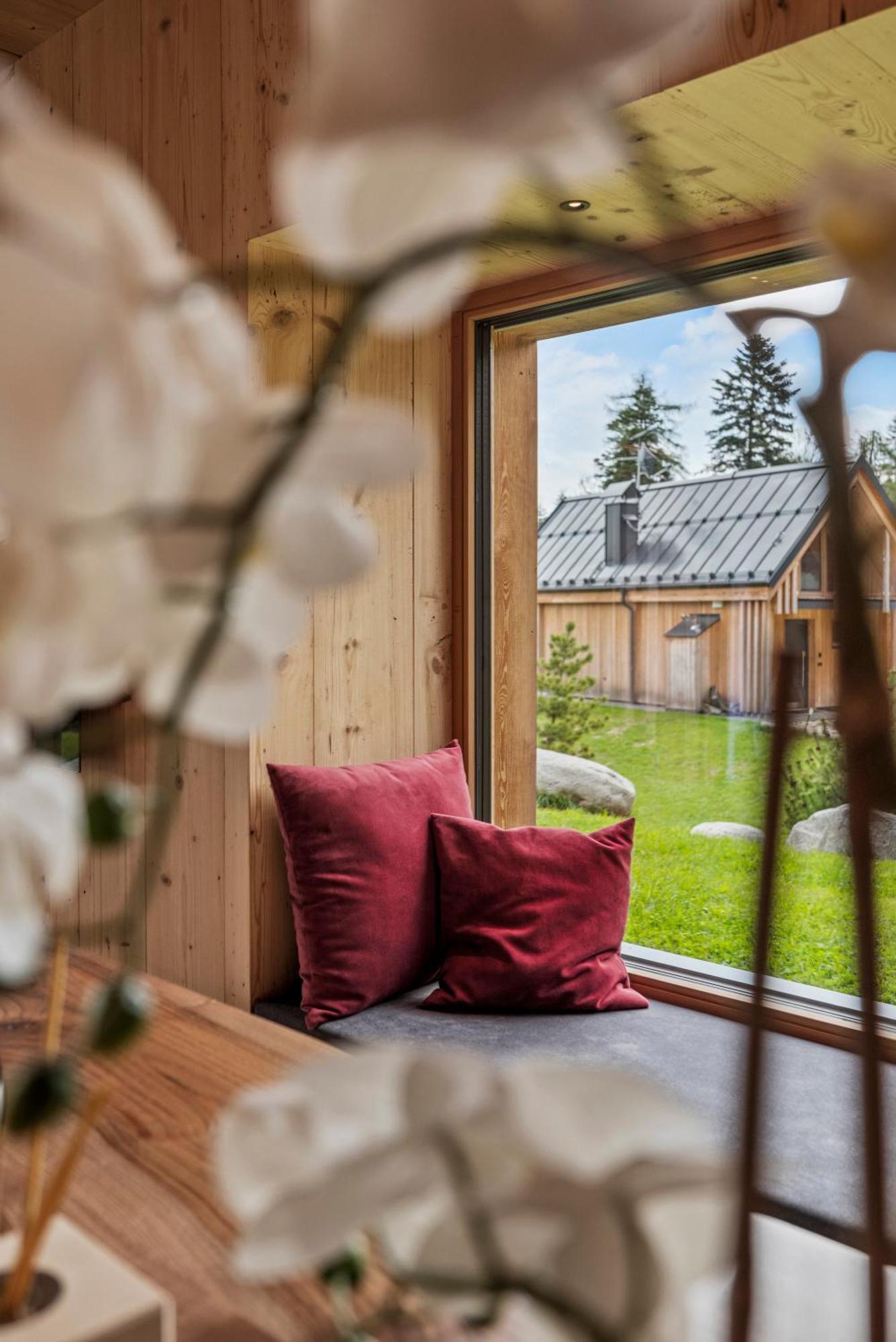 New Opening "Sissi Chalets" - Unique Luxury Hideaway With Mountain View & Sauna Mendola Exterior photo