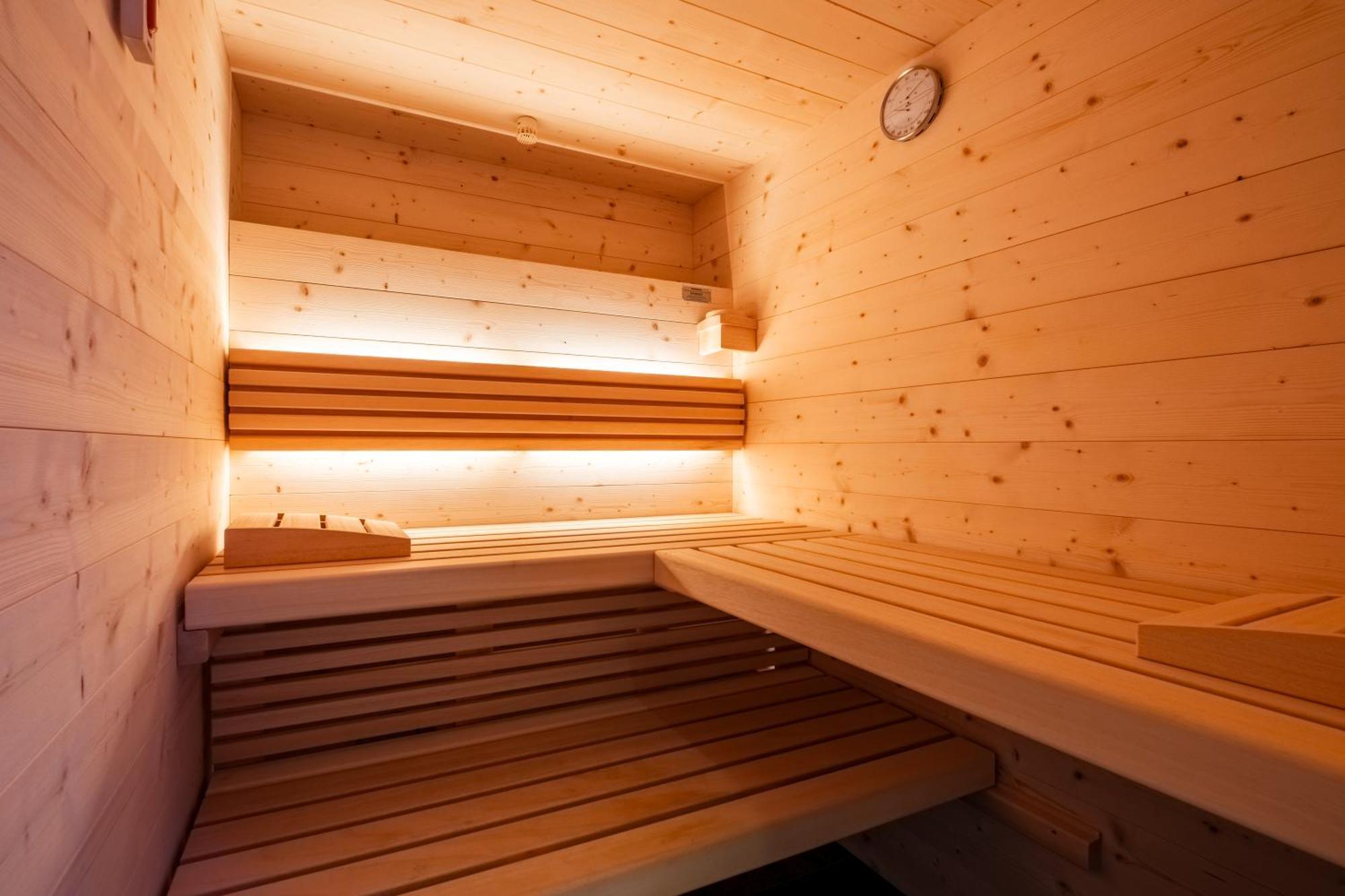 New Opening "Sissi Chalets" - Unique Luxury Hideaway With Mountain View & Sauna Mendola Exterior photo