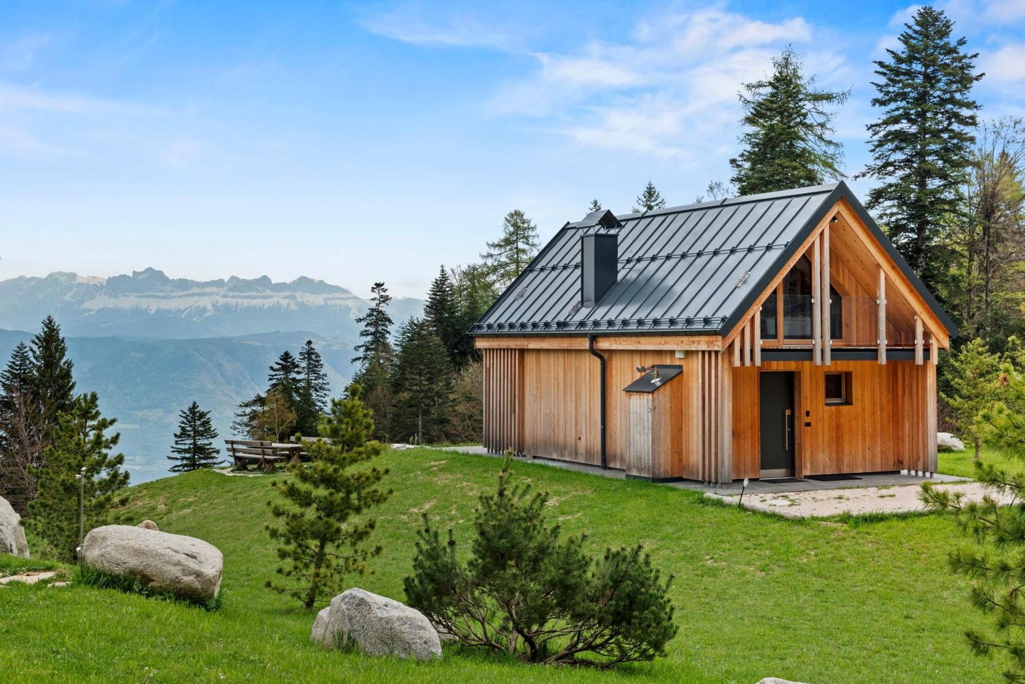 New Opening "Sissi Chalets" - Unique Luxury Hideaway With Mountain View & Sauna Mendola Exterior photo